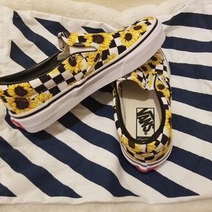 Custom Sunflower Slip On Van's Womens Size 5